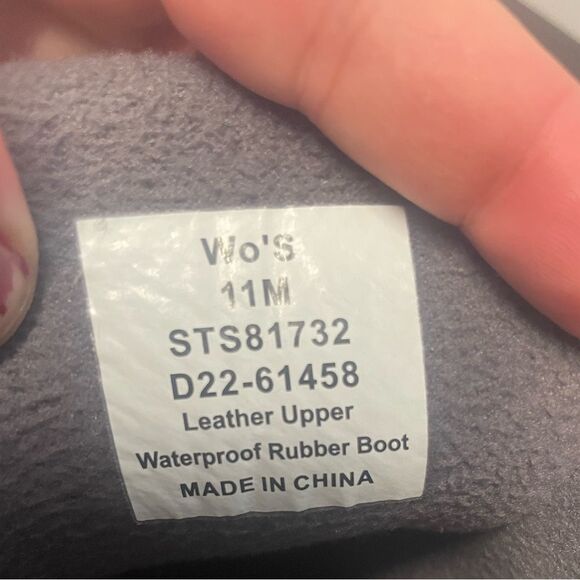 Sperry Duck Rainboots - Picture 4 of 4